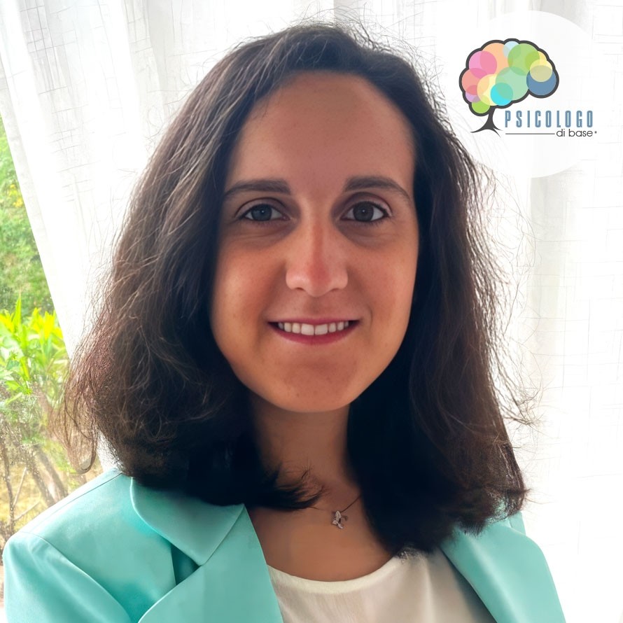 Dott.ssa Martina Simeone, Psicologa e Psicoterapeuta a Roma ad orientamento sistemico relazionale